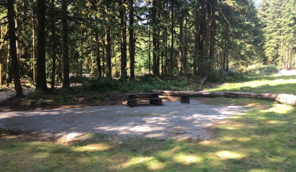 Rock Creek – YOUR CAMPING ADVENTURE AWAITS